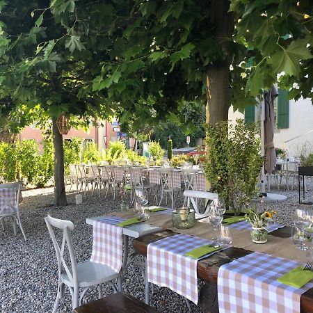 L'Auberge De Mezieres Buitenkant foto