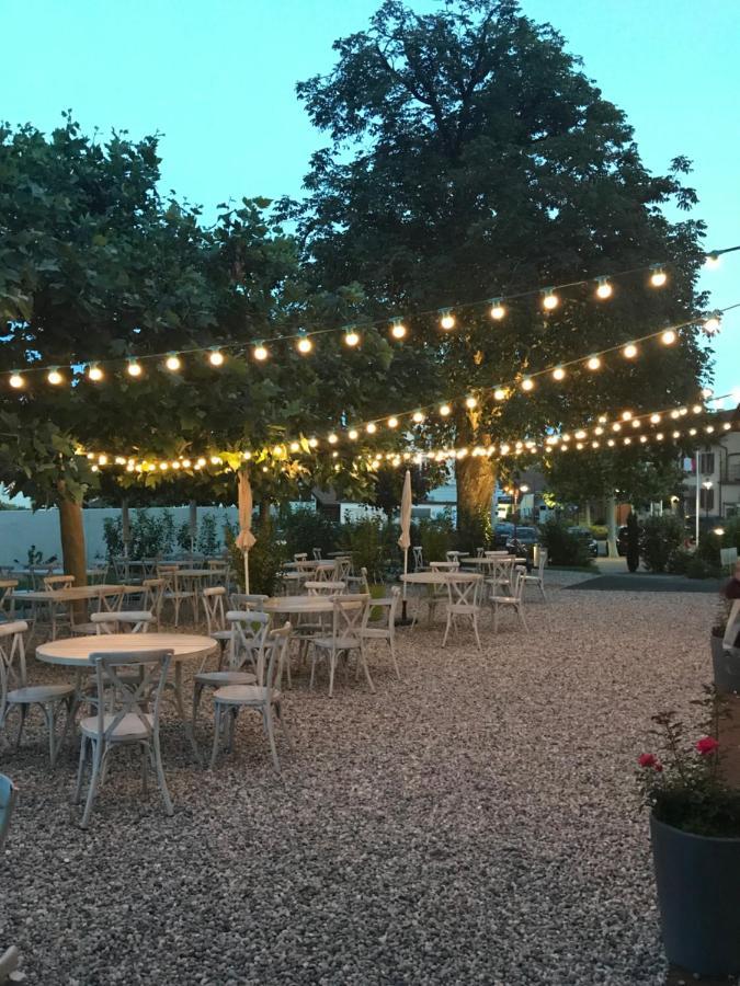 L'Auberge De Mezieres Buitenkant foto